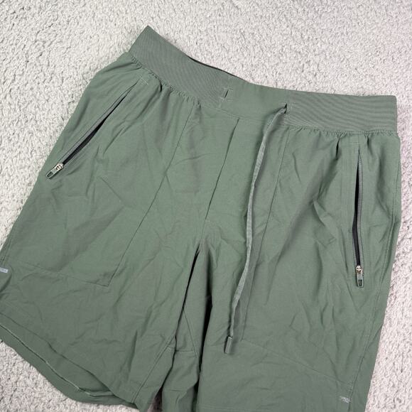 Lululemon License To Train Shorts Mens Small Green 7" Performance Gym - Picture 2 of 8